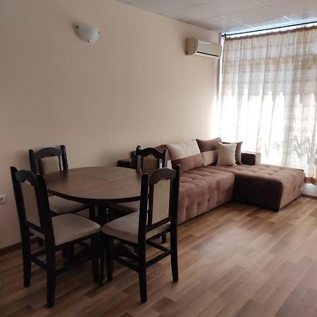 Dunav-Lazur Apt.5 Равда Экстерьер фото