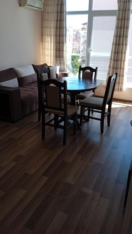 Dunav-Lazur Apt.5 Равда Экстерьер фото